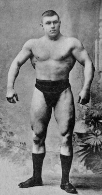 Georg_Hackenschmidt_ca._1905.jpg