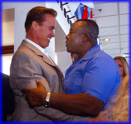8060-Friends_arnold4.jpg