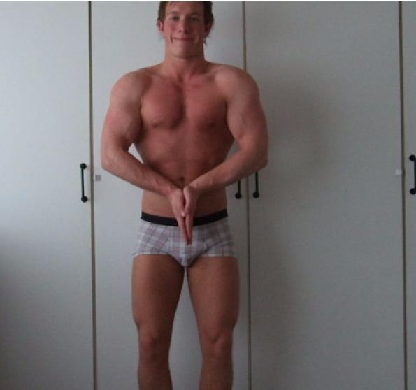 1343-frontpose.jpg
