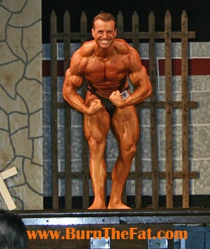 3594-natural_bodybuilder_tom_venuto_most_muscular.jpg