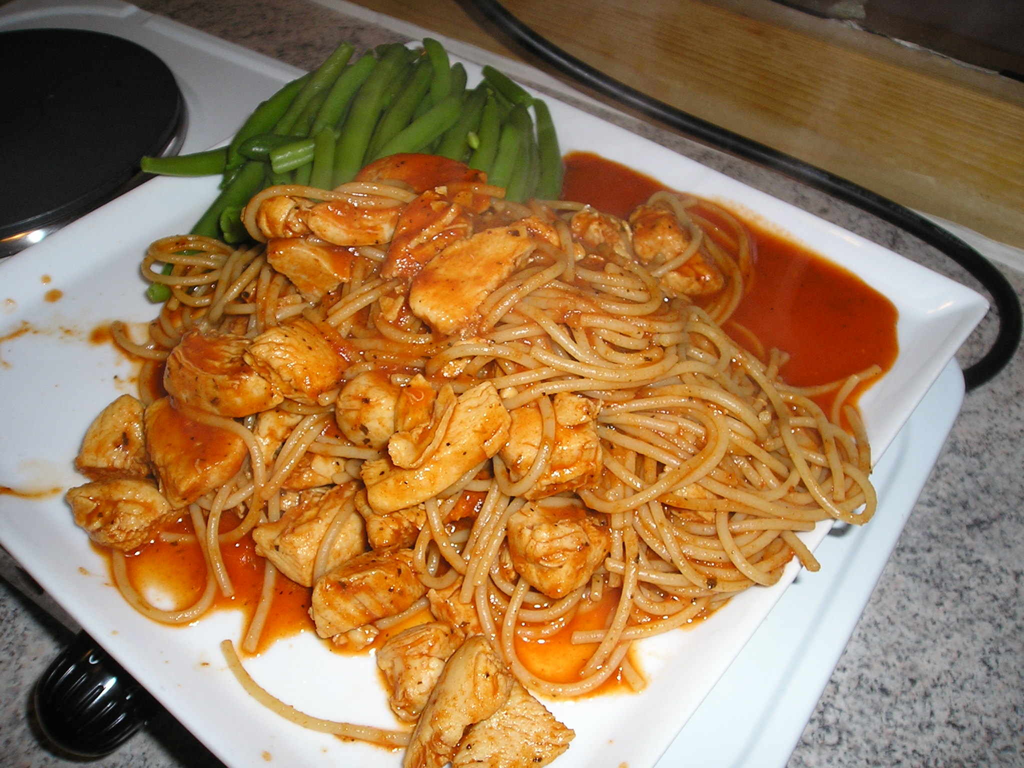 9078-Kylling og spaghetti.JPG
