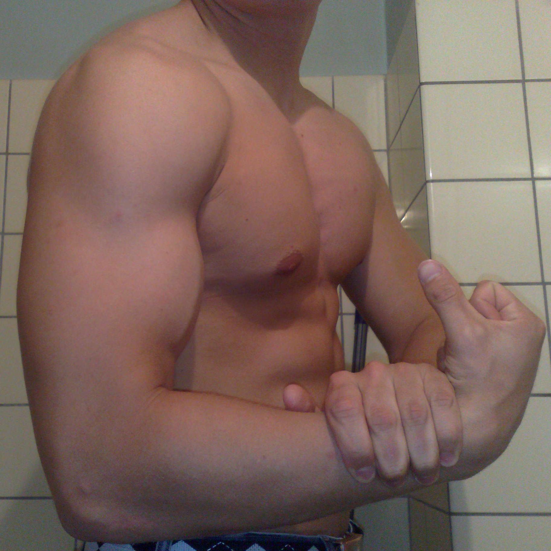 2528-Biceps-1x.JPG