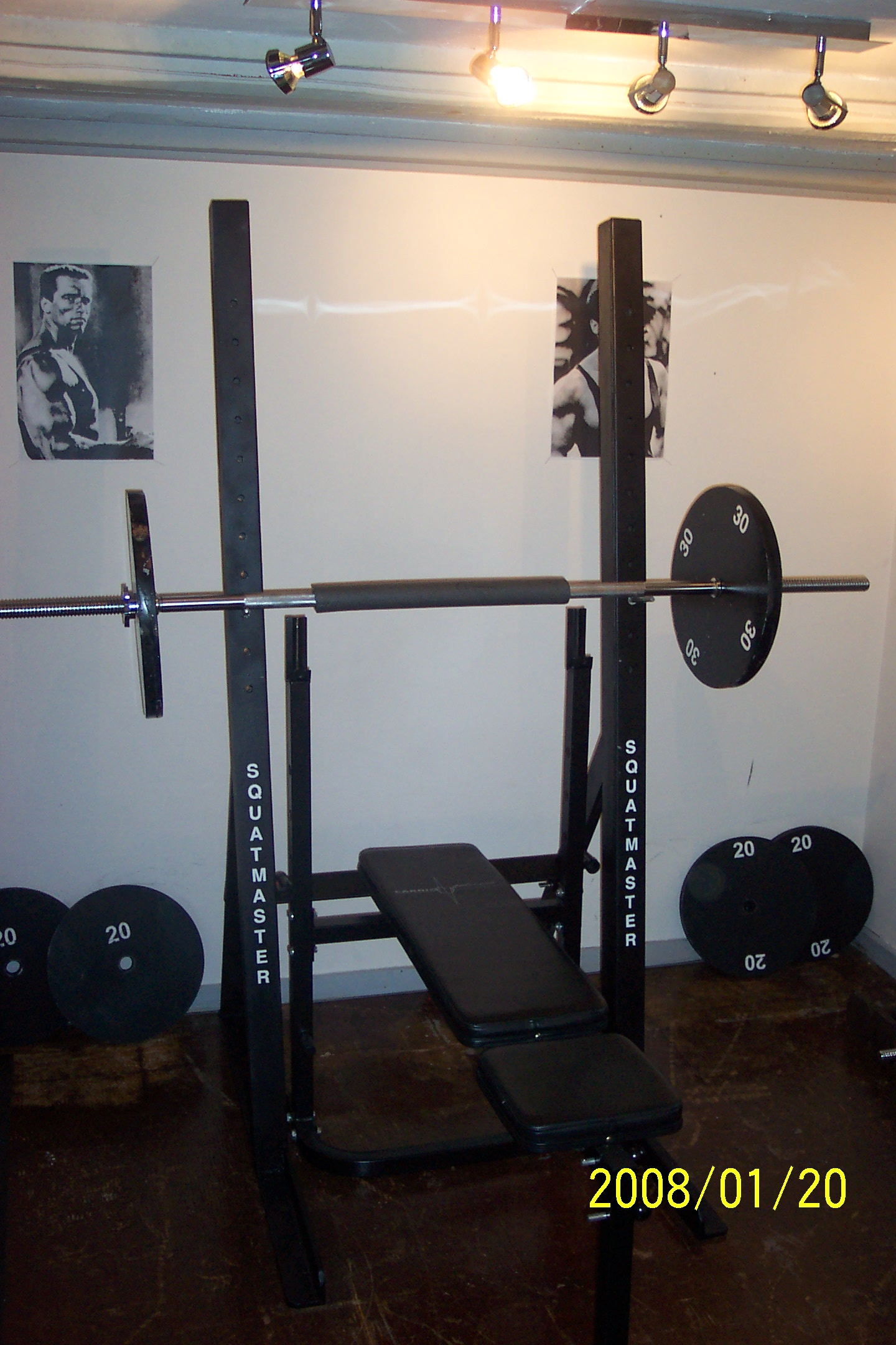 1060-squat.jpg
