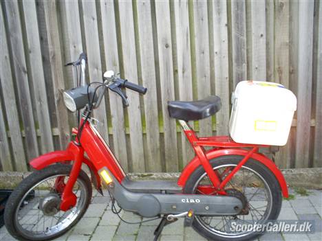 6673-Vespa Ciao.jpg