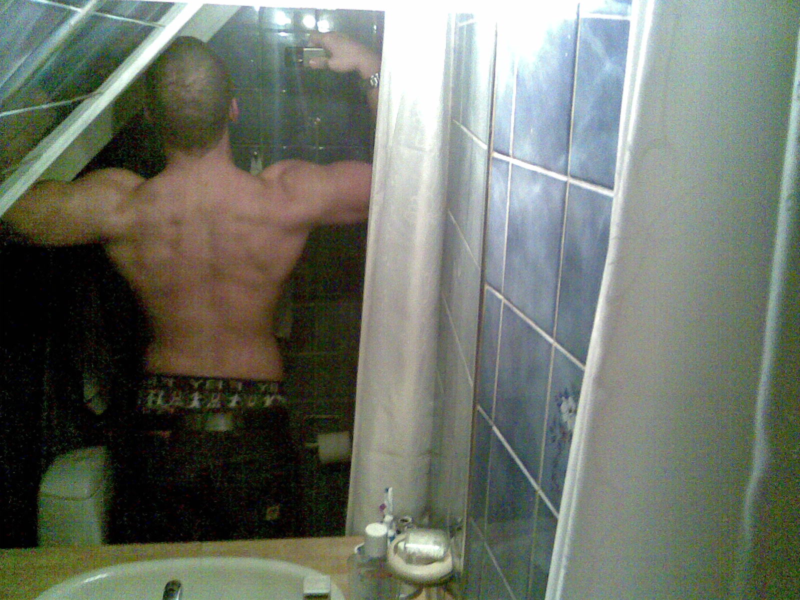 6436-back-januar09.jpg