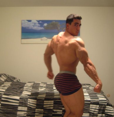 6145-Feb_3rd_2009_-_BT-_offseason_(sm).JPG