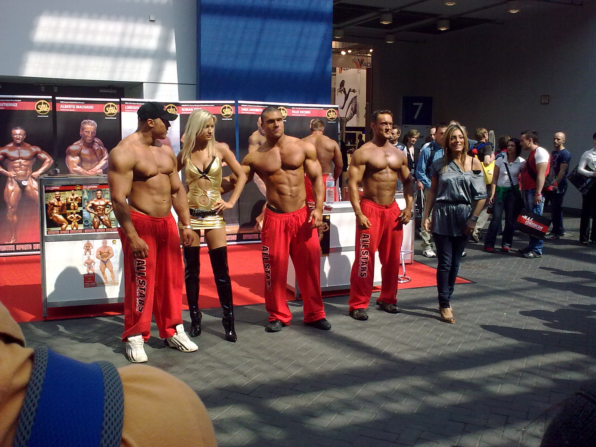 2545-24042009219.jpg