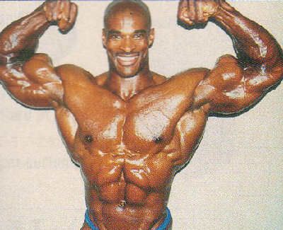 Ronnie_front_double_bi.jpg
