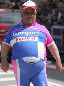 fat-guy-in-spandex.jpg
