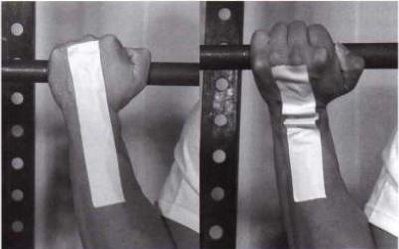 Squat - Holding barbell (Rippetoe).jpg