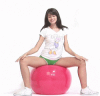 1242909212_sexy_girl_vs_yoga_ball.gif