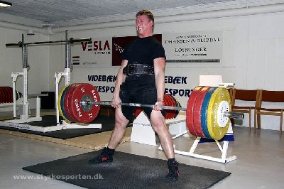 Lasse dødløft 200 kg!!.jpg