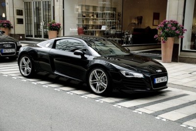 audi-r8-4.jpg