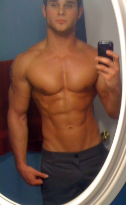 Leangains Success Story Spencer After.JPG