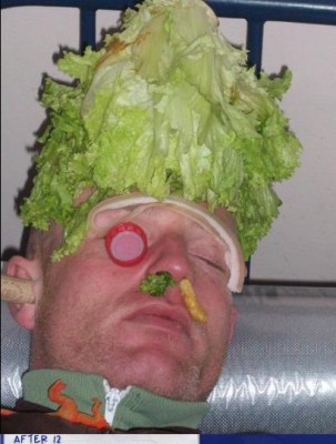 party-fails-he-lettuce-mess-with-him.jpg