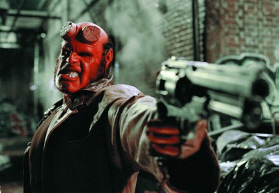 film_hellboy6_pistole061511.jpg