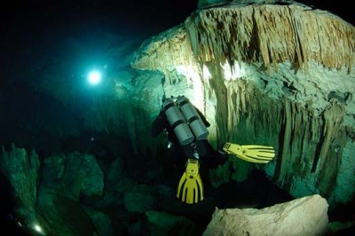 Cenotes Yucatan mexico 0061.jpg