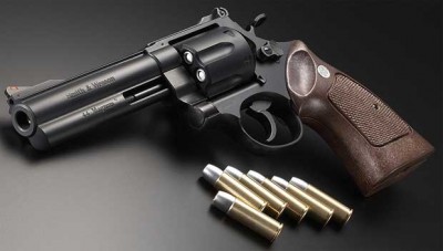 S&W44.jpg