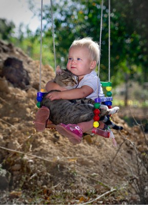 Baby og kat.jpg