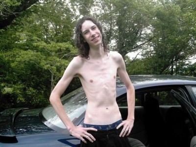 2424_skinny_guy.jpg