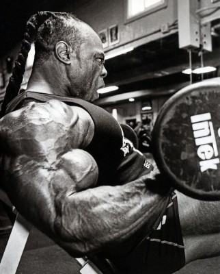 Kai-Greene-Biceps.jpg