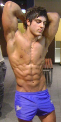 Zyzz+footyshorts.png