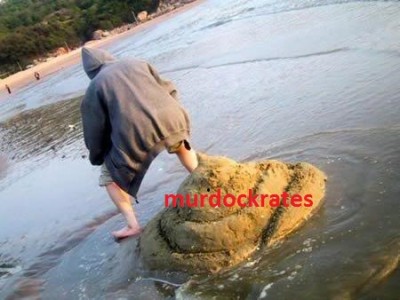12-taking-a-dump.jpg