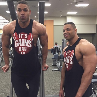 twins on s.jpg