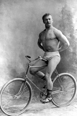 Eugen_Sandow2.jpg