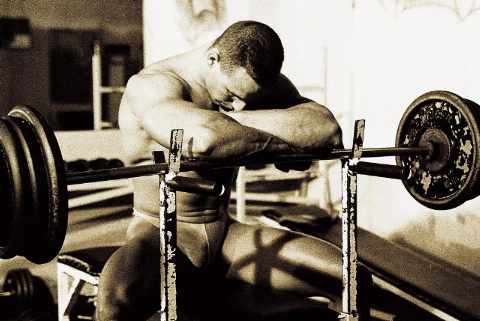 Deprimeret bodybuilder
